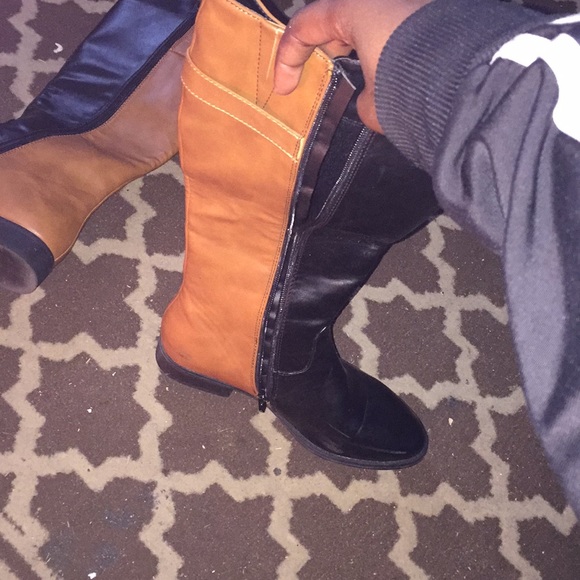 Boots - Picture 3 of 3